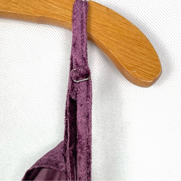 Intimately Free People All Night Velvet Tank Top
Festival NWT - Picture 9 of 10